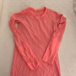 Lululemon swiftly tech long sleeve crew